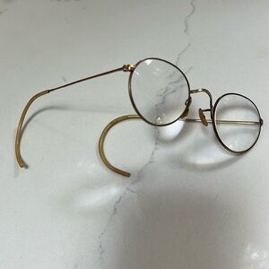 1920’s Antique Round Etched Gold Rimmed Eyeglasses